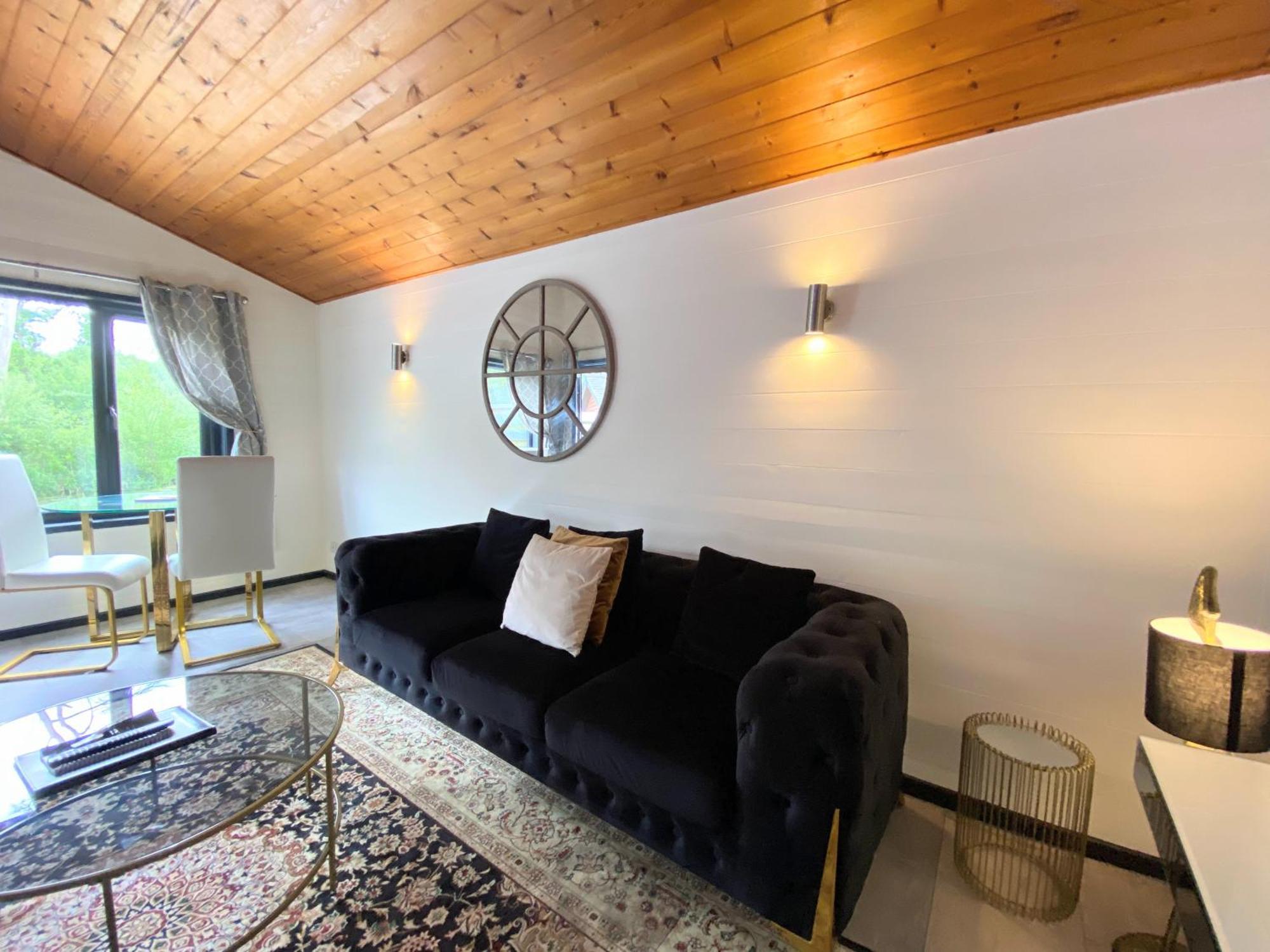 Magpie 2 Hot Tub Huntersmoon-Warminster-Longleat-Wiltshire Βίλα Εξωτερικό φωτογραφία